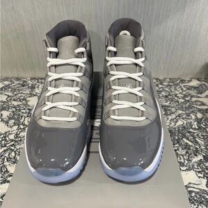 Air Jordan 11 Retro 'Cool Grey' 2021